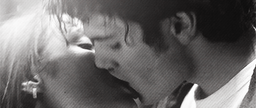 사실적인 프렌치키스를 보여주는 영화 속 장면들 | 인스티즈