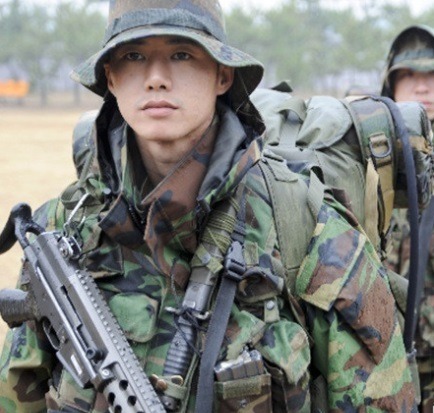 군대 갔다온 아이돌 모음 | 인스티즈