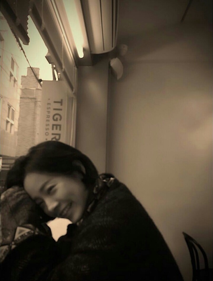 여성의날 · 우먼스 데이 콘서트에 참석했던 한지민.jpg | 인스티즈