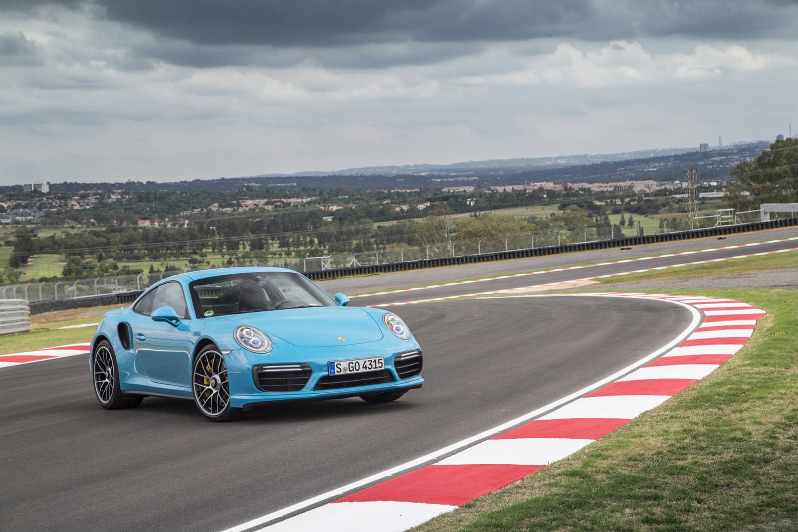 포르쉐 911 터보 | 인스티즈