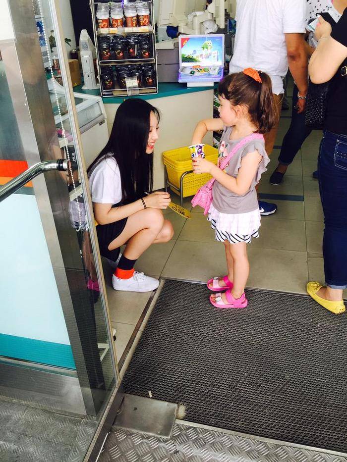 소미 동생 고드름 뺏어먹는 나연쓰 | 인스티즈