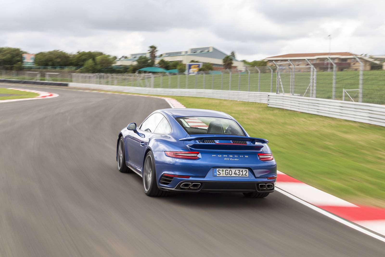 포르쉐 911 터보 | 인스티즈