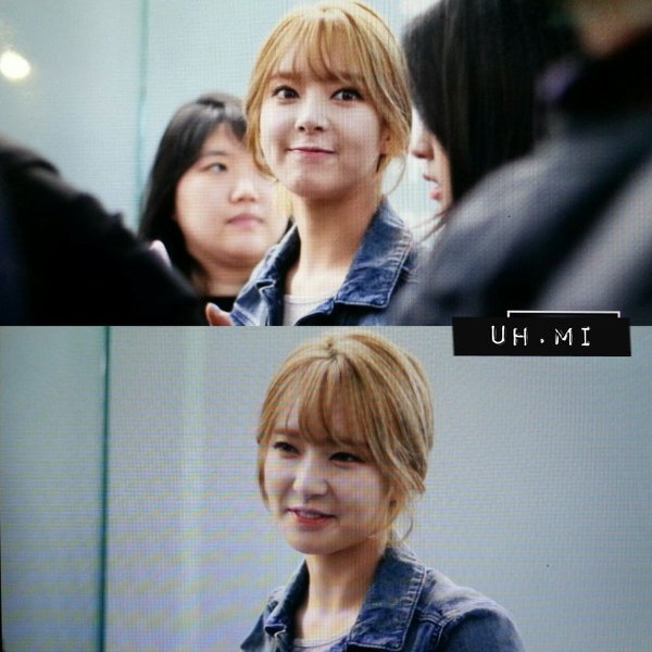 160317 오늘(3월 17일)자 홍콩 출국하는 초아 (사진&움짤/살 많이 빠짐).gif | 인스티즈