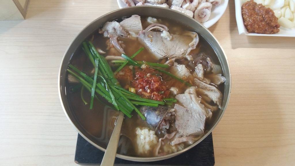 서울 사람은 모르는 진짜 부산 토종 돼지국밥 | 인스티즈