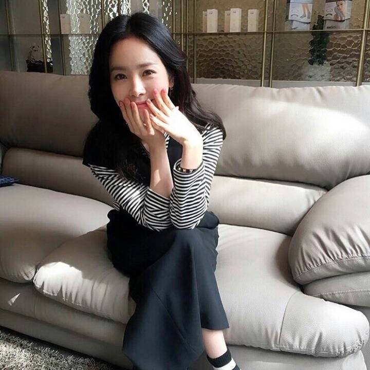 여성의날 · 우먼스 데이 콘서트에 참석했던 한지민.jpg | 인스티즈