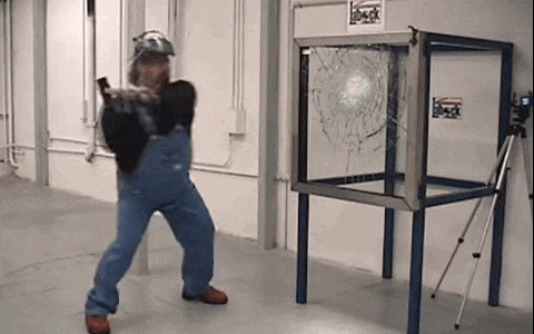 강화유리도 깨지긴하네.. | 인스티즈