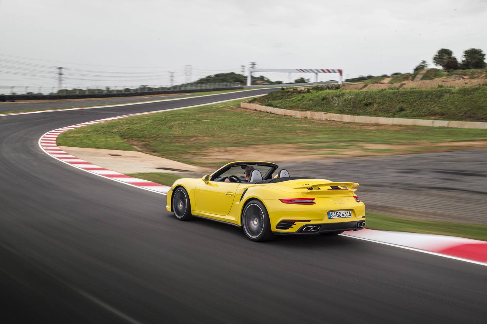 포르쉐 911 터보 | 인스티즈