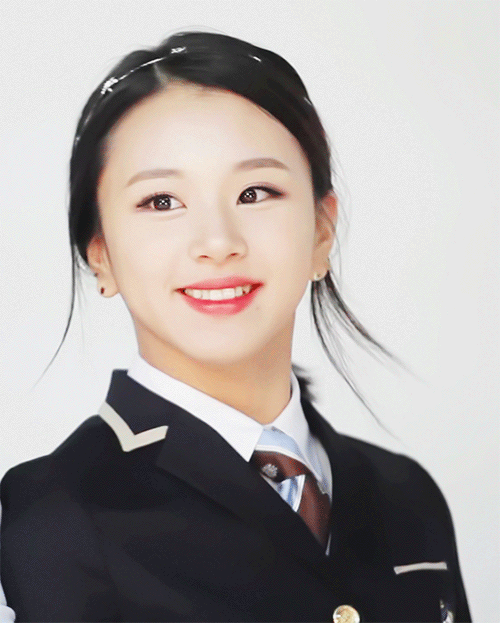 [트와이스] 레파토리가 떨어져서 걍 올려보는 막내 채영이 짤 | 인스티즈