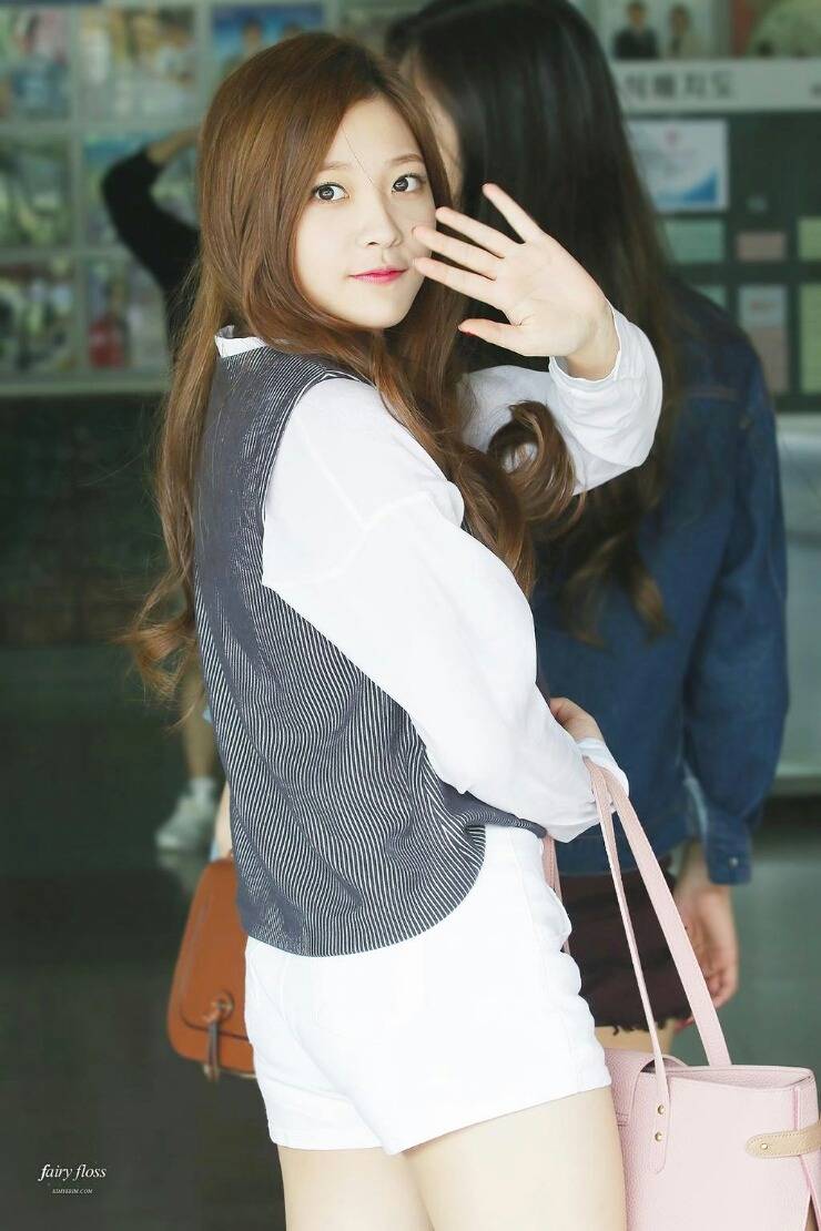 [레드벨벳] 급식 두번 먹었는데 세번 먹었다고 소문퍼져서 억울한 예리미 | 인스티즈