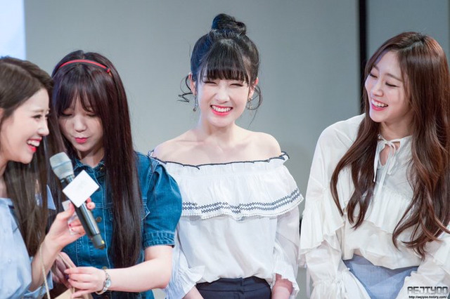 [러블리즈] 마르게리타 피자가 먹고싶어서 지애 | 인스티즈