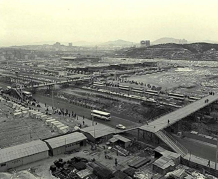 다음편은 1974년이라는 얘기가 있는 응답하라 드라마 / 1970년대 서울 분위기 | 인스티즈