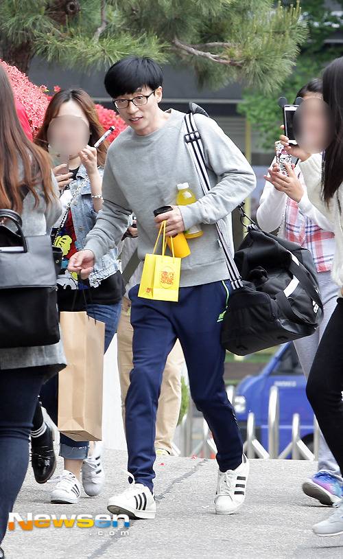 오늘자 유재석 해피투게더 출근길 .jpg | 인스티즈