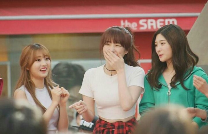 [프로듀스101] 오늘자 대구 동성로 게릴라 탱 한혜리 | 인스티즈