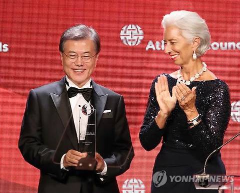 문프 세계시민상 수상.jpg | 인스티즈