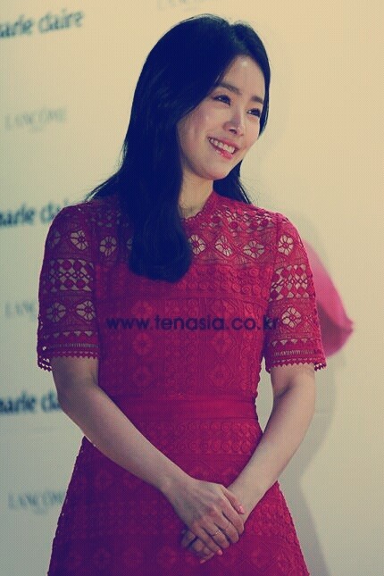 여성의날 · 우먼스 데이 콘서트에 참석했던 한지민.jpg | 인스티즈