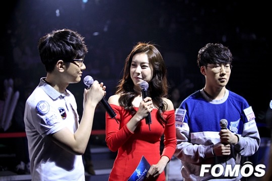 [LOL] 롤챔스 결승전 조은정 의상.jpg | 인스티즈