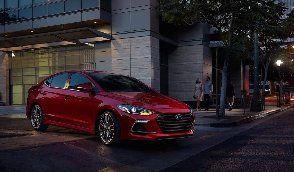 현대 신형 엑센트 vs 아반떼 vs 쏘나타 vs 그랜져 디자인 대결 [데이터주의] | 인스티즈