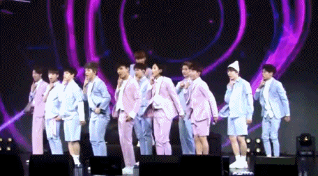 특이점이 온 댄스.gif | 인스티즈