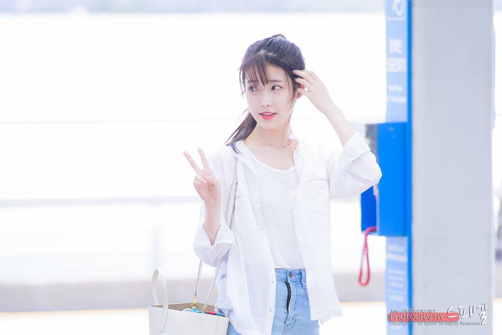 [16.07.23] 중국 팬미팅 아이유.jpg | 인스티즈