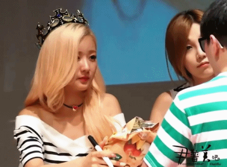 걸그룹 계의 쭈구리 | 인스티즈