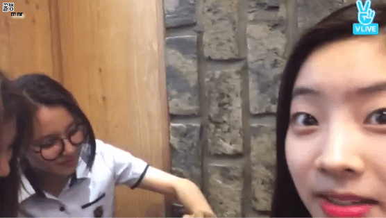 밥 먹는 트와이스 급식단 | 인스티즈