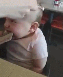 엄마 아빠 얼굴이 보여 기쁜 아기.gif | 인스티즈