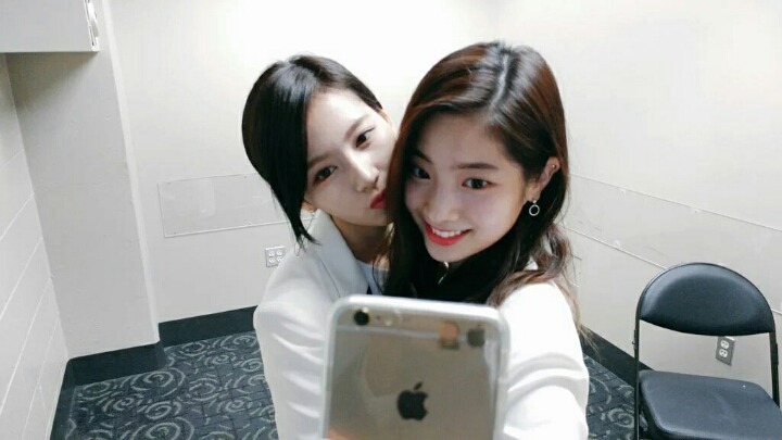 트와이스 사나 | 인스티즈