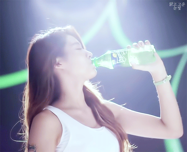 스프라이트 광고모델 전자vs후자 | 인스티즈