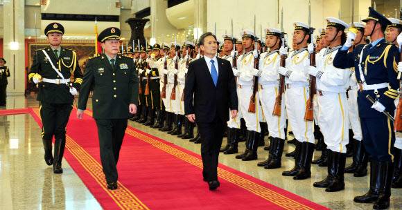 세계의 의장대/군 사열_Part 1. [한국/중국/북한/일본/미국/러시아] | 인스티즈