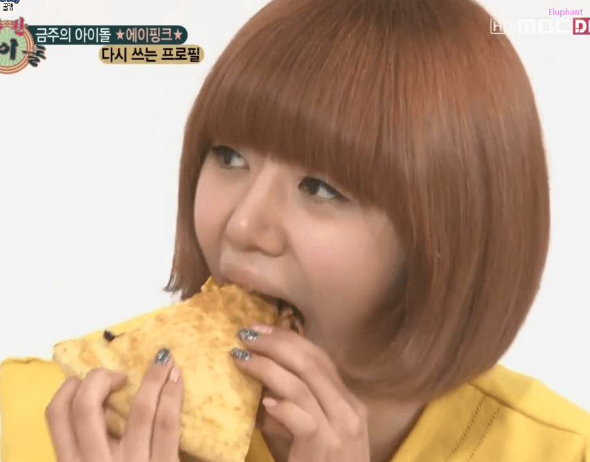 참 음식을 힘들게 먹는 여아이돌 (움짤) | 인스티즈