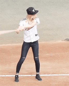 사나 왈 우리 이러다 (솔로로) 죽는거 아냐? | 인스티즈