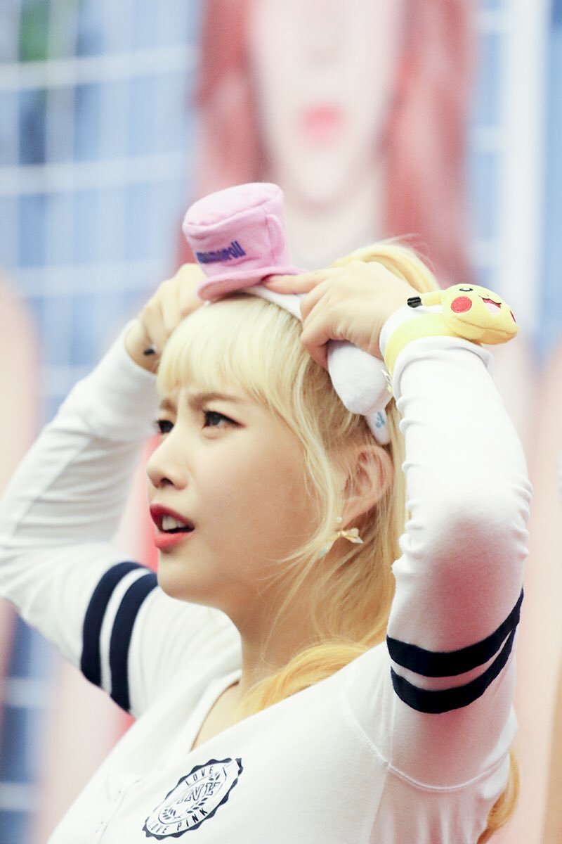 어제자 레드벨벳 조이 | 인스티즈