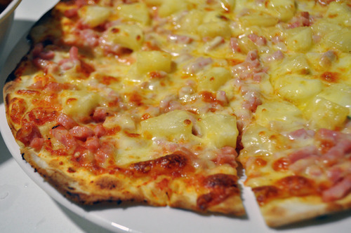 달콤함과 짭짤함의 조화 하와이안 피자 | 인스티즈