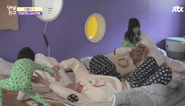 [반달친구] 튼튼길을 잘 걷고있는 전재이.jpgif | 인스티즈