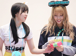 트와이스 복숭아 모모 | 인스티즈