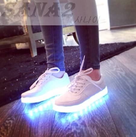 대륙에서 유행한 신발 | 인스티즈