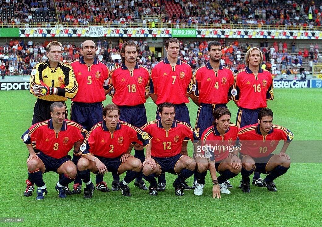 양국 국민들 심장마비 직전까지 갔던 레전드 유로 경기.gif | 인스티즈