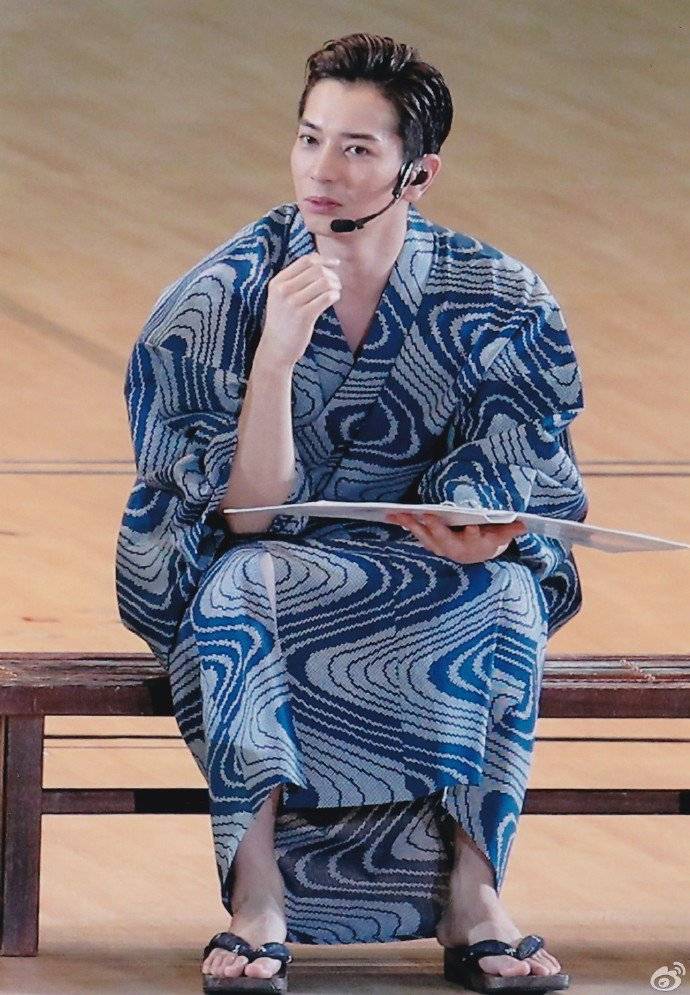 전통옷을 많이 입는 듯한 일본.jpg | 인스티즈