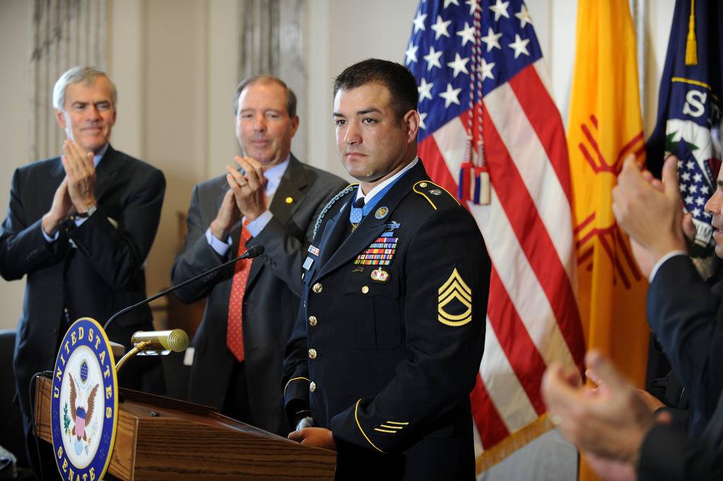 세계 최고의 명예 진정한 영웅에게 수여 되는 명예의 훈장 | 인스티즈