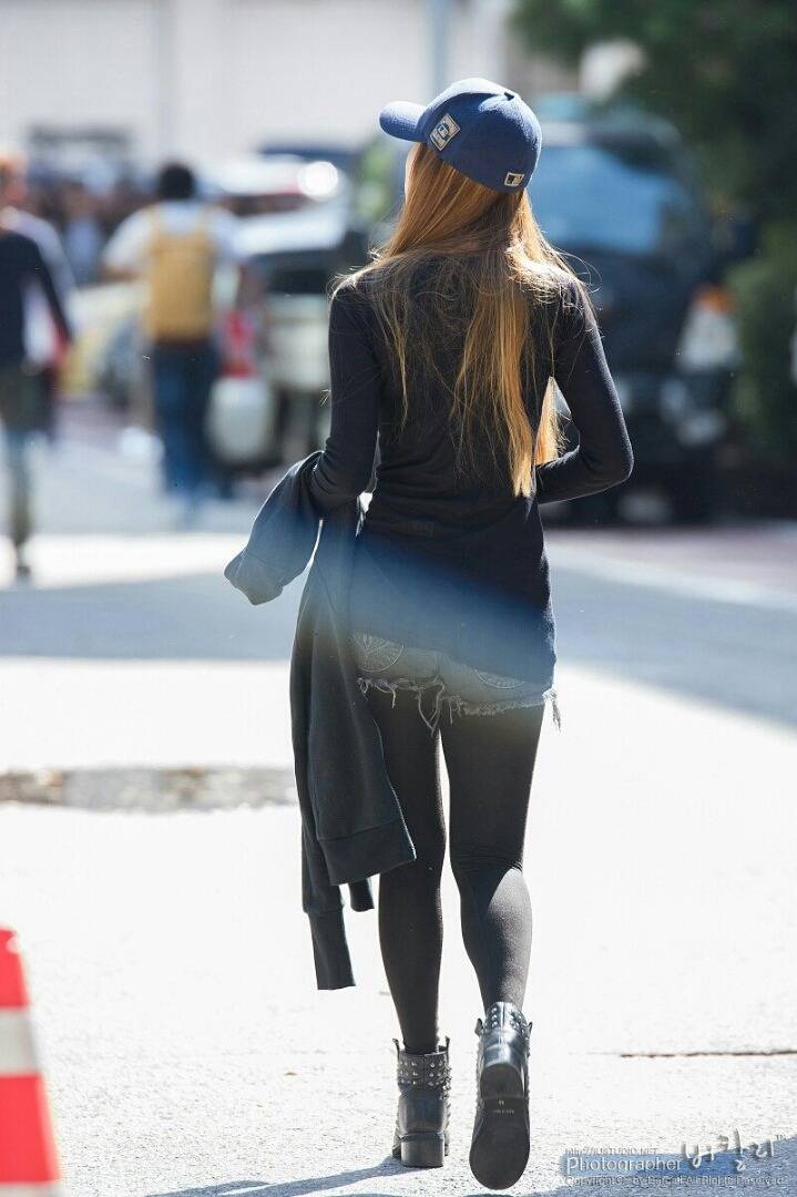 귀여움과 섹시함이 공존하는 아이유.jpgif | 인스티즈