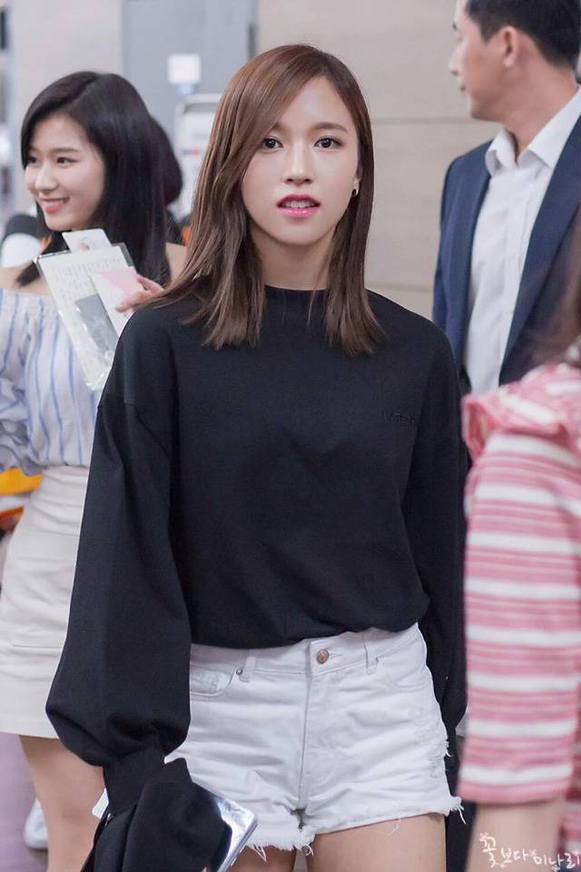 다들 못자게 트와이스 미나 투척 (ㅋㅋㅋㅋㅋ) | 인스티즈