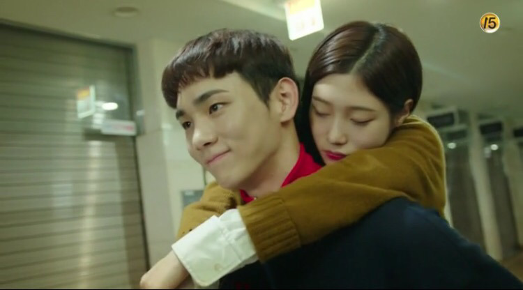 [혼술남녀] 공시생 3인방과 노량진 핵미모 정채연의 생일파티 | 인스티즈