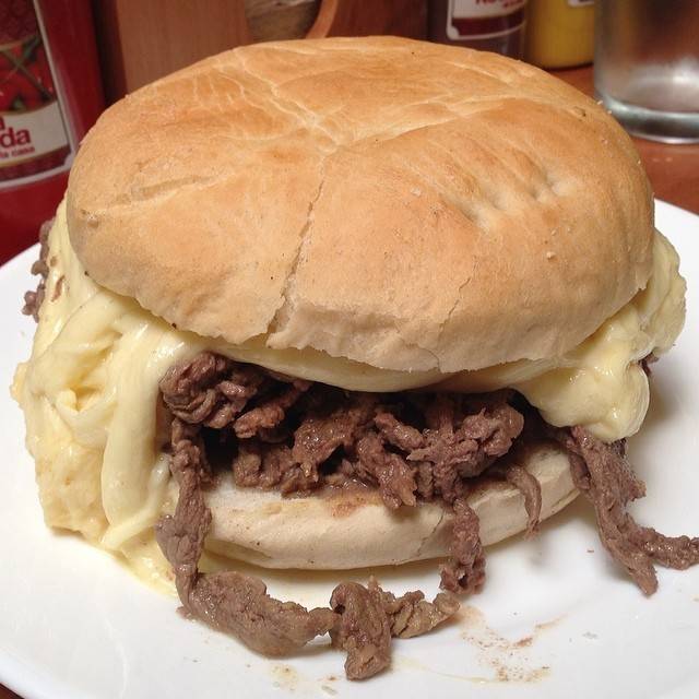 필라델피아 치즈와 스테이크의 환상적인 만남!! 필리스테이크 | 인스티즈