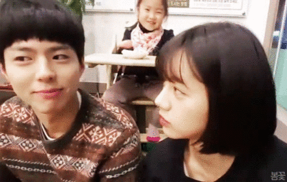 짱잘들이 자주 받는 여자 눈빛 .gif | 인스티즈