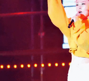 엄청 잘 놀라는 아이린.gif | 인스티즈