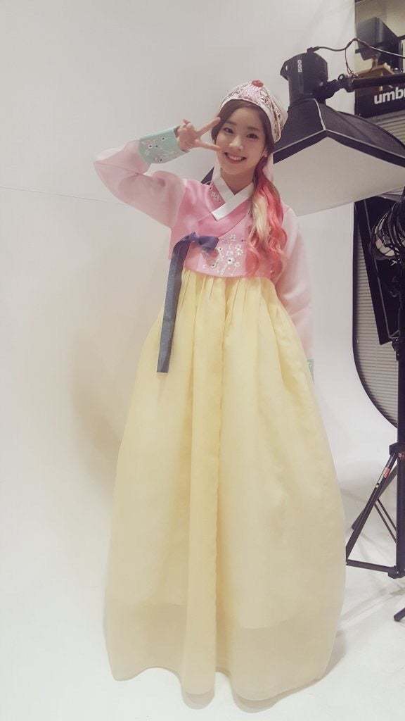 한복 곱게 차려입은 트와이스 | 인스티즈