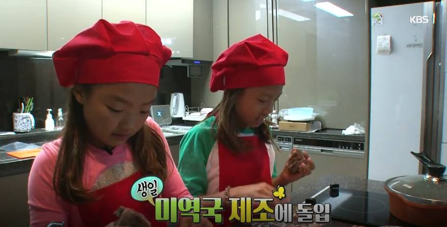 재시,재아의 대박이+비글자매 돌보기 ㅋㅋㅋㅋㅋ (멘붕온 큰누나들) | 인스티즈