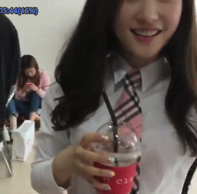 오늘자 아이오아이 슈가맨 대기실 생중계 움짤 | 인스티즈