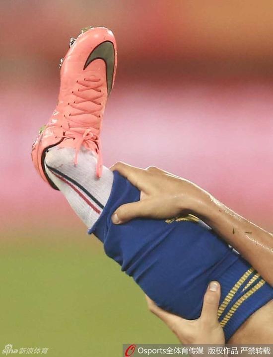 약혐) 중국이 또?! 카자흐스탄과의 경기에서 나온 부상 장면 | 인스티즈