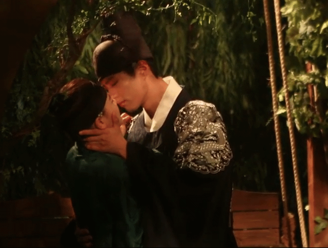 [구르미그린달빛] 키스신 메이킹.gif | 인스티즈